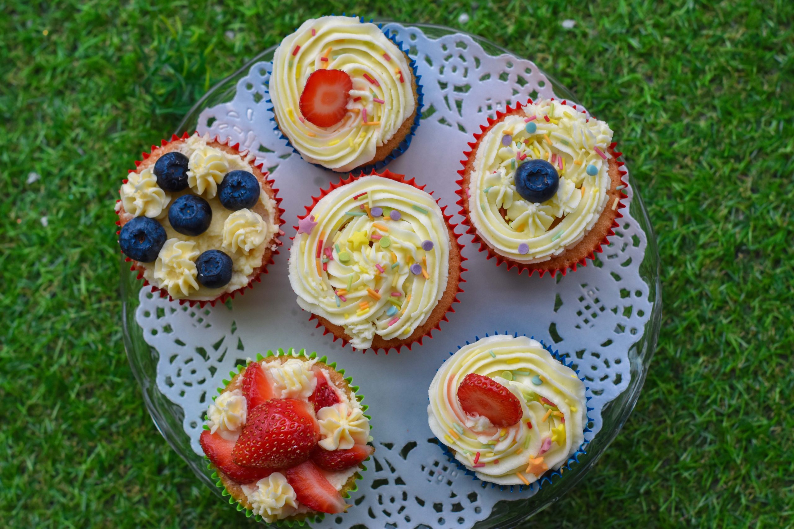 Eye themed cupcakes - Vintage Tea Emporium